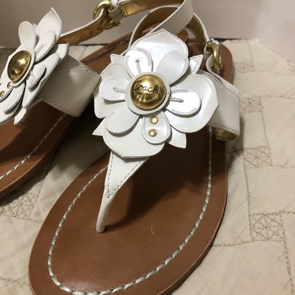 ****SOLD****Coach leather sandals - Picture 2 of 6